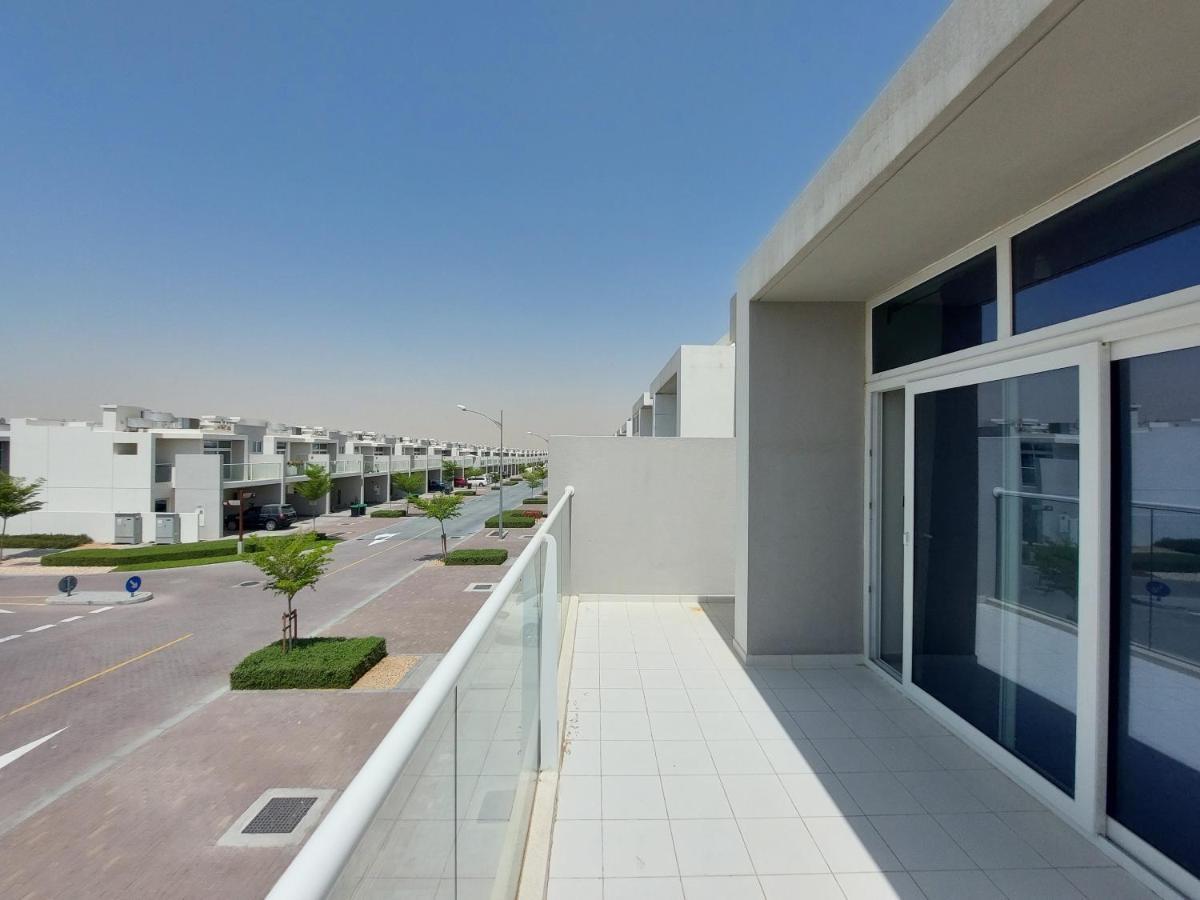 Damac Hills Townhouse Villa Dubai Exteriör bild